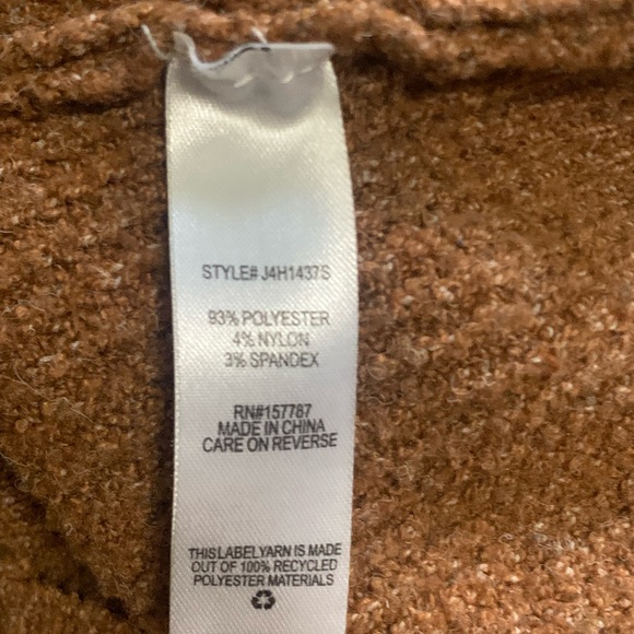 Jolie & Joy Brown Button Sweater Vest - Picture 10 of 11